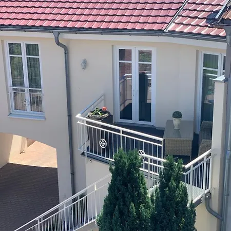 Bei Kastners Apartment